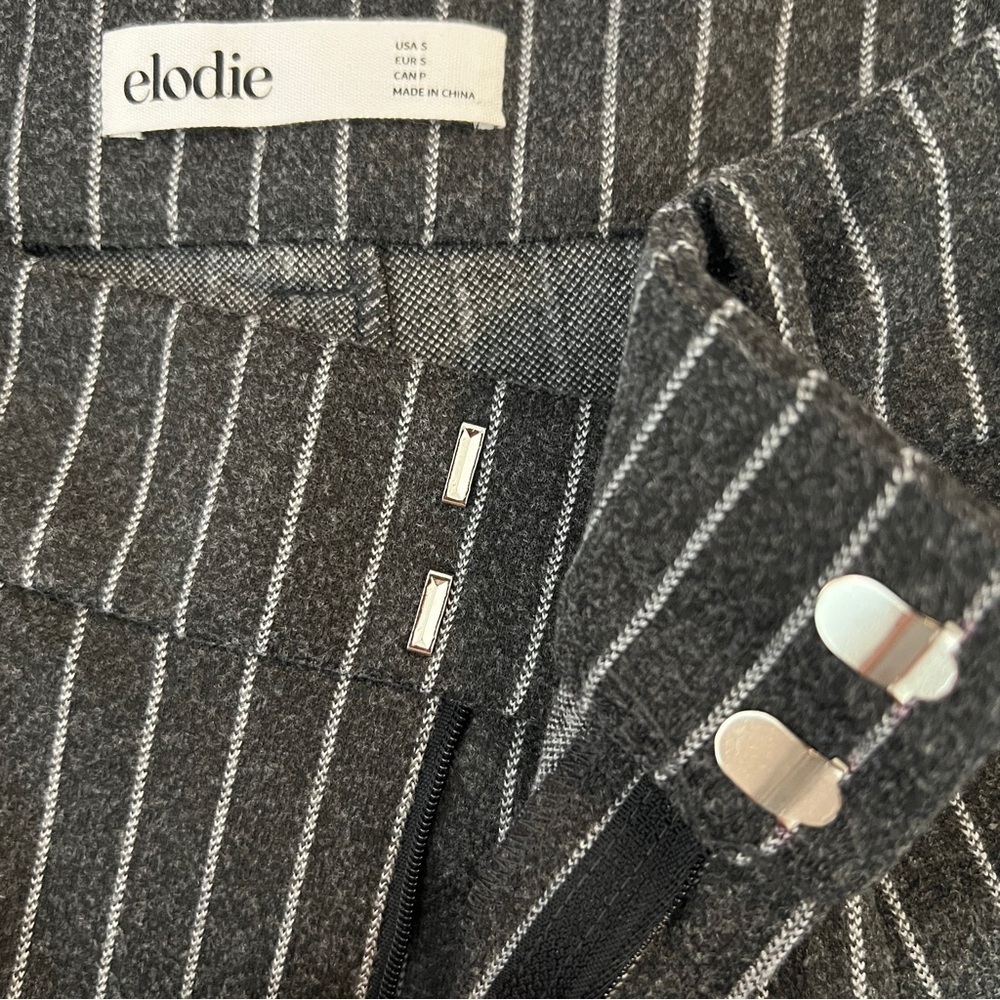 Elodie Pinstripe Wide Leg Trousers | Gray & White | Tailored Fit | Size Small - Picture 3 of 13